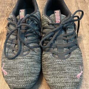 Puma Women's Sneakers - Gray and Pink